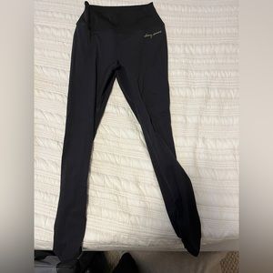 Whitney Simmons V1 leggings